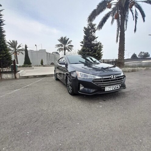 Hyundai Elantra 2020, 59,642 km - 2.0 l - Astara