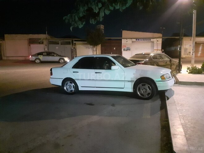 Mercedes C 180 1993, 324,491 km - 1.8 л - Bakı