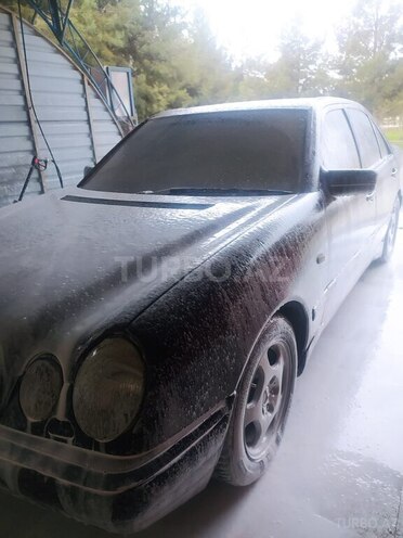 Mercedes E 240 1998, 341,000 km - 2.4 l - Şirvan