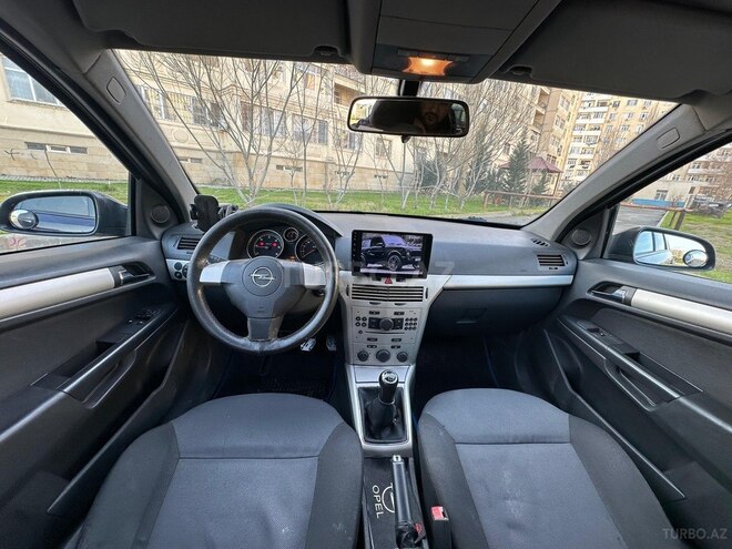 Opel Astra 2009, 300,000 km - 1.3 l - Bakı