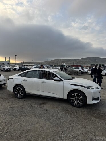 Changan Qiyuan A05 2024, 0 km - 1.5 l - Bakı