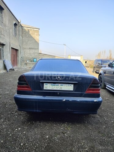 Mercedes C 180 1997, 320,000 km - 1.8 l - Bakı