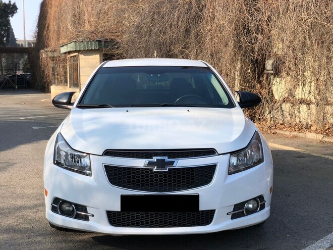 Chevrolet Cruze 2014, 242,357 km - 1.4 l - Gəncə