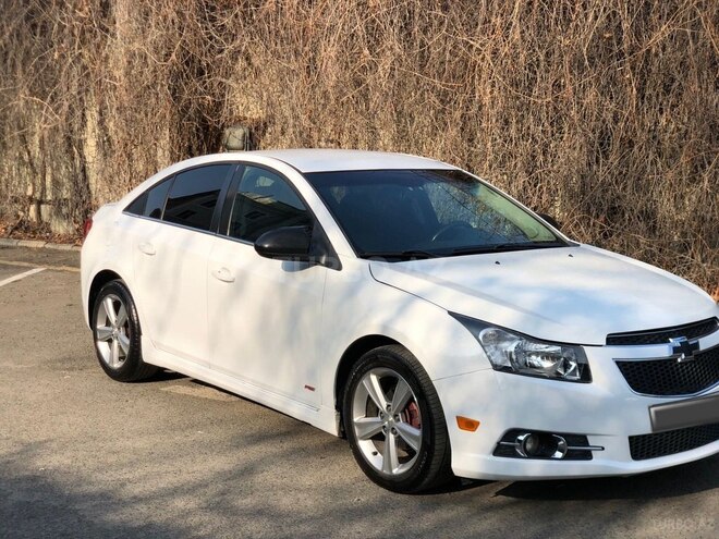 Chevrolet Cruze 2014, 242,357 km - 1.4 l - Gəncə