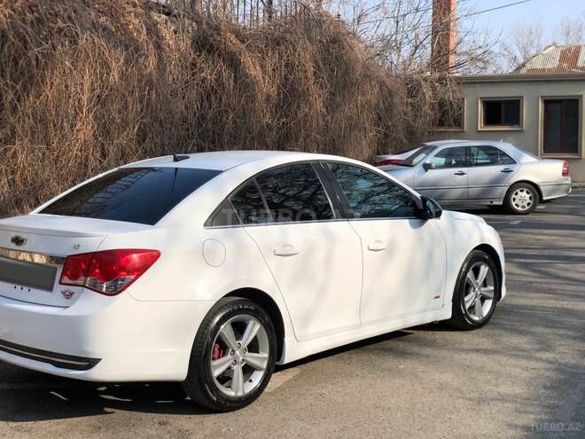 Chevrolet Cruze 2014, 242,357 km - 1.4 l - Gəncə