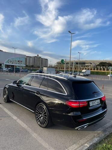 Mercedes E 200 d 2018, 244,000 km - 2.0 l - Bakı