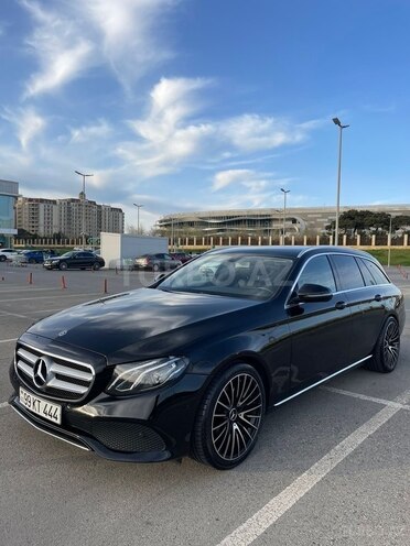 Mercedes E 200 d 2018, 244,000 km - 2.0 l - Bakı