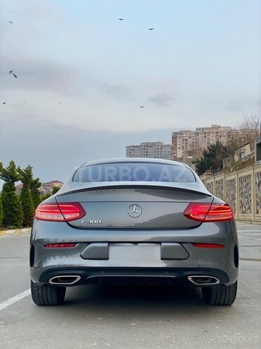 Mercedes C 300-6