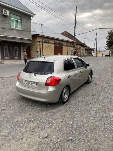 Toyota Auris 2008, 223,455 km - 1.4 l - Şəki