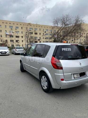 Renault Scenic-5