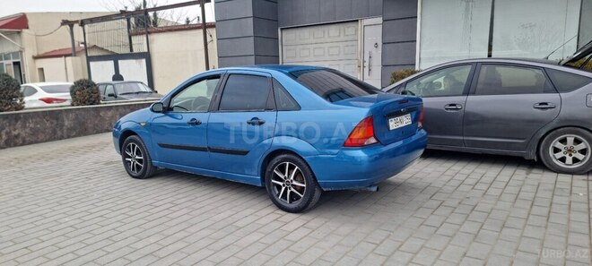 Ford Focus 2001, 230,000 km - 1.6 l - Bakı