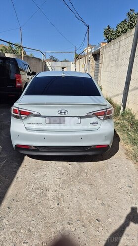 Hyundai Sonata-7