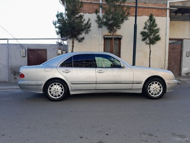 Mercedes E 240 1999, 295,000 km - 2.4 л - Gəncə