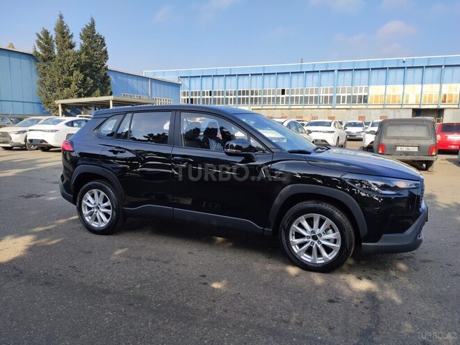 Toyota Corolla Cross-2