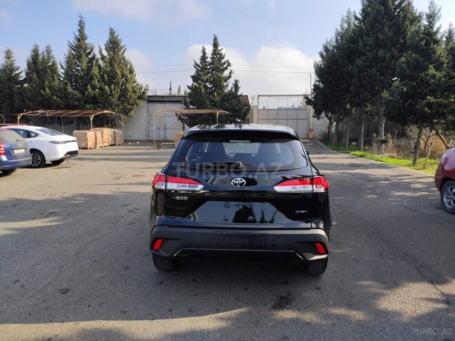 Toyota Corolla Cross-4