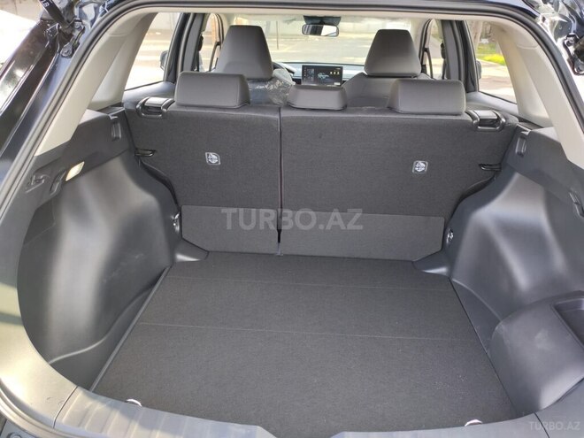 Toyota Corolla Cross-9