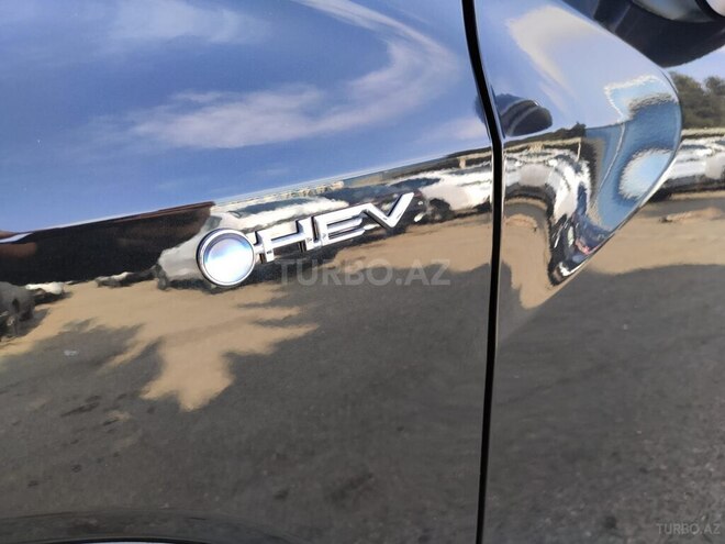 Toyota Corolla Cross-12