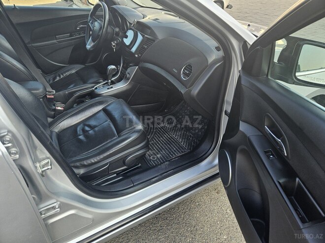 Chevrolet Cruze 2011, 276,654 km - 1.4 l - Tovuz