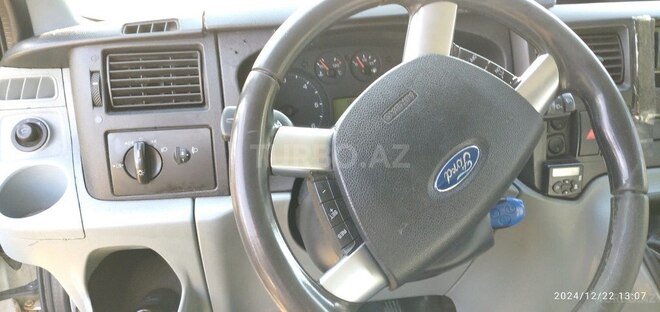 Ford Transit 2009, 215,000 km - 2.2 l - Balakən