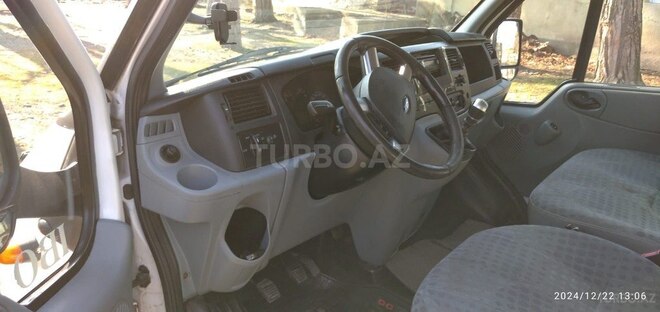 Ford Transit 2009, 215,000 km - 2.2 l - Balakən