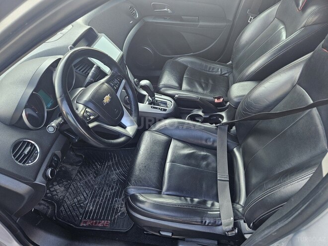 Chevrolet Cruze 2011, 276,654 km - 1.4 l - Tovuz
