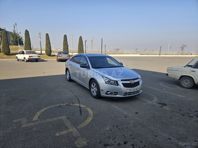 Chevrolet Cruze 2011, 276,654 km - 1.4 l - Tovuz