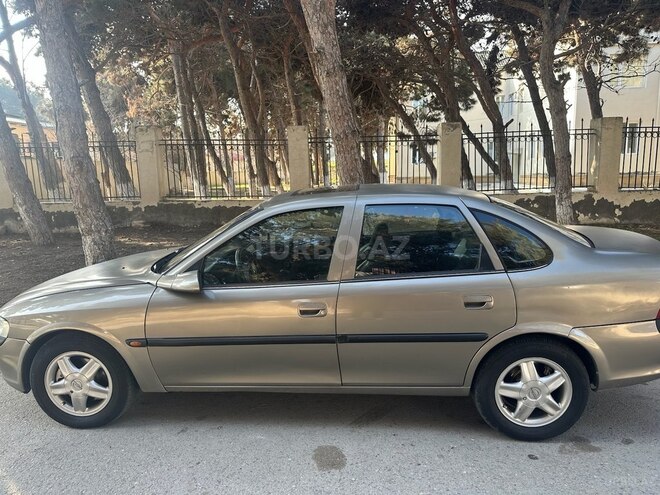 Opel Vectra 1996, 364,000 km - 2.0 l - Bakı