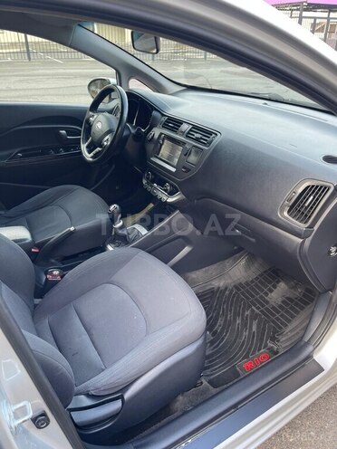 Kia Rio 2012, 270,370 km - 1.1 л - Sumqayıt