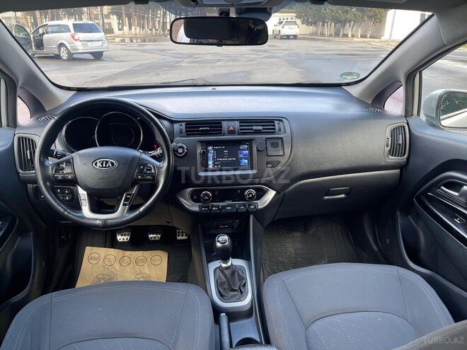 Kia Rio 2012, 270,370 km - 1.1 л - Sumqayıt