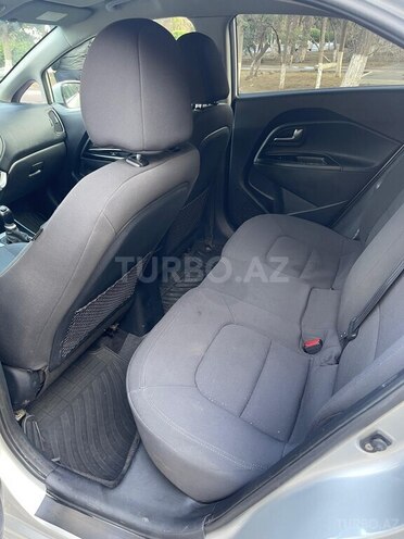 Kia Rio 2012, 270,370 km - 1.1 л - Sumqayıt