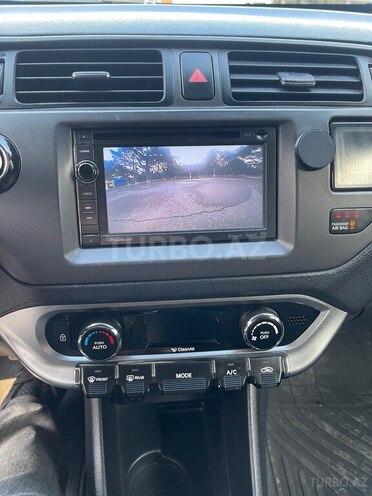 Kia Rio 2012, 270,370 km - 1.1 л - Sumqayıt