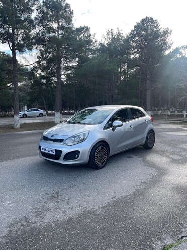 Kia Rio 2012, 270,370 km - 1.1 л - Sumqayıt