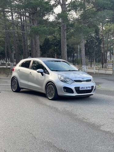 Kia Rio 2012, 270,370 km - 1.1 л - Sumqayıt