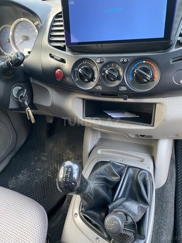 Mitsubishi L200 2008, 409,333 km - 2.5 л - Bakı