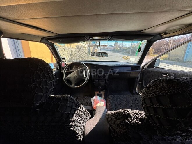 Mercedes E 200 1990, 200,000 km - 2.0 l - Goranboy