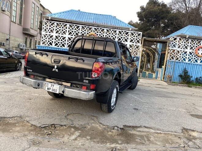 Mitsubishi L200 2008, 409,333 km - 2.5 л - Bakı