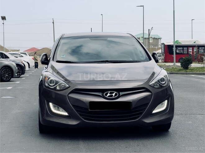 Hyundai i30 2013, 250,086 km - 1.6 л - Bakı
