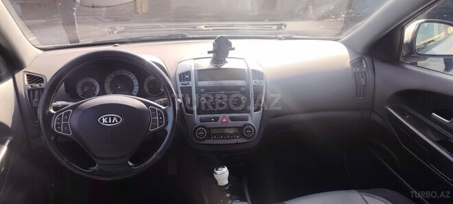 Kia Ceed 2008, 235,404 km - 1.6 л - Bərdə