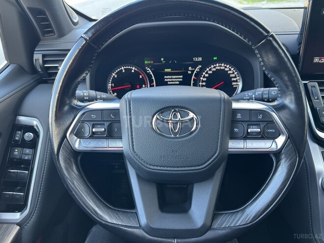 Toyota Land Cruiser 2022, 50,000 km - 3.3 l - Bakı