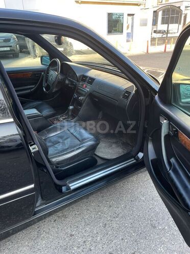 Mercedes C 230 1998, 286,000 km - 2.3 l - Bakı