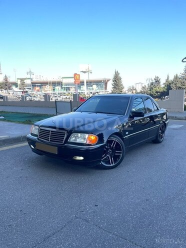 Mercedes C 230 1998, 286,000 km - 2.3 l - Bakı