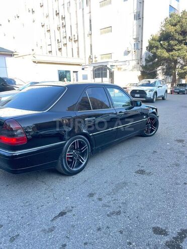 Mercedes C 230 1998, 286,000 km - 2.3 l - Bakı