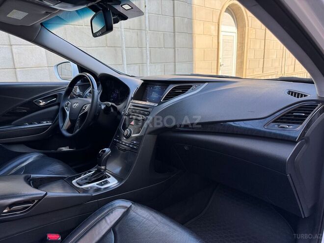 Hyundai Grandeur 2015, 179,000 km - 2.2 l - Bakı