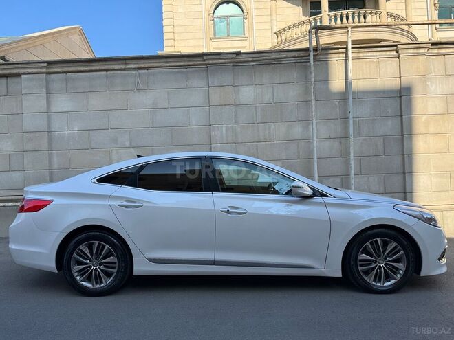 Hyundai Grandeur 2015, 179,000 km - 2.2 l - Bakı