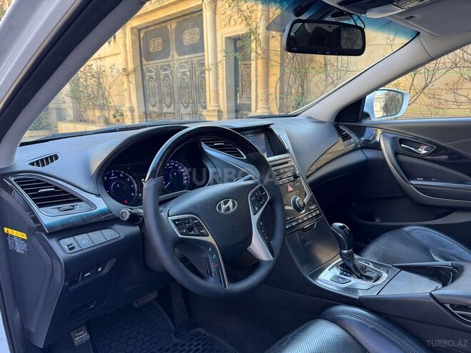 Hyundai Grandeur 2015, 179,000 km - 2.2 l - Bakı