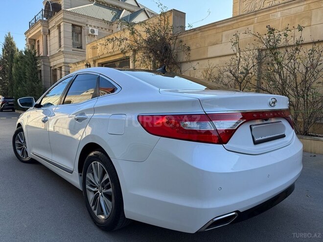 Hyundai Grandeur 2015, 179,000 km - 2.2 l - Bakı