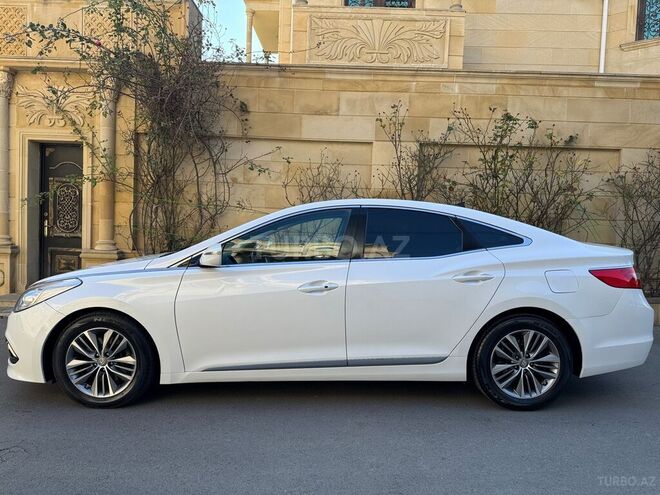 Hyundai Grandeur 2015, 179,000 km - 2.2 l - Bakı