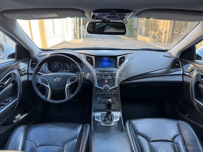 Hyundai Grandeur 2015, 179,000 km - 2.2 l - Bakı