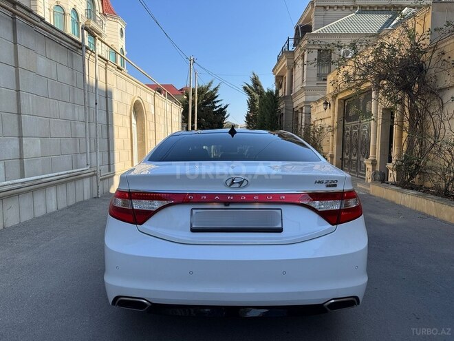 Hyundai Grandeur 2015, 179,000 km - 2.2 l - Bakı