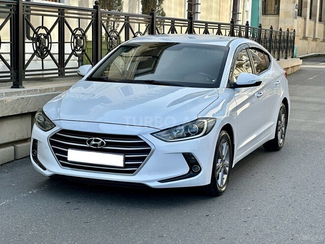 Hyundai Avante 2015, 198,000 km - 1.6 l - Bakı